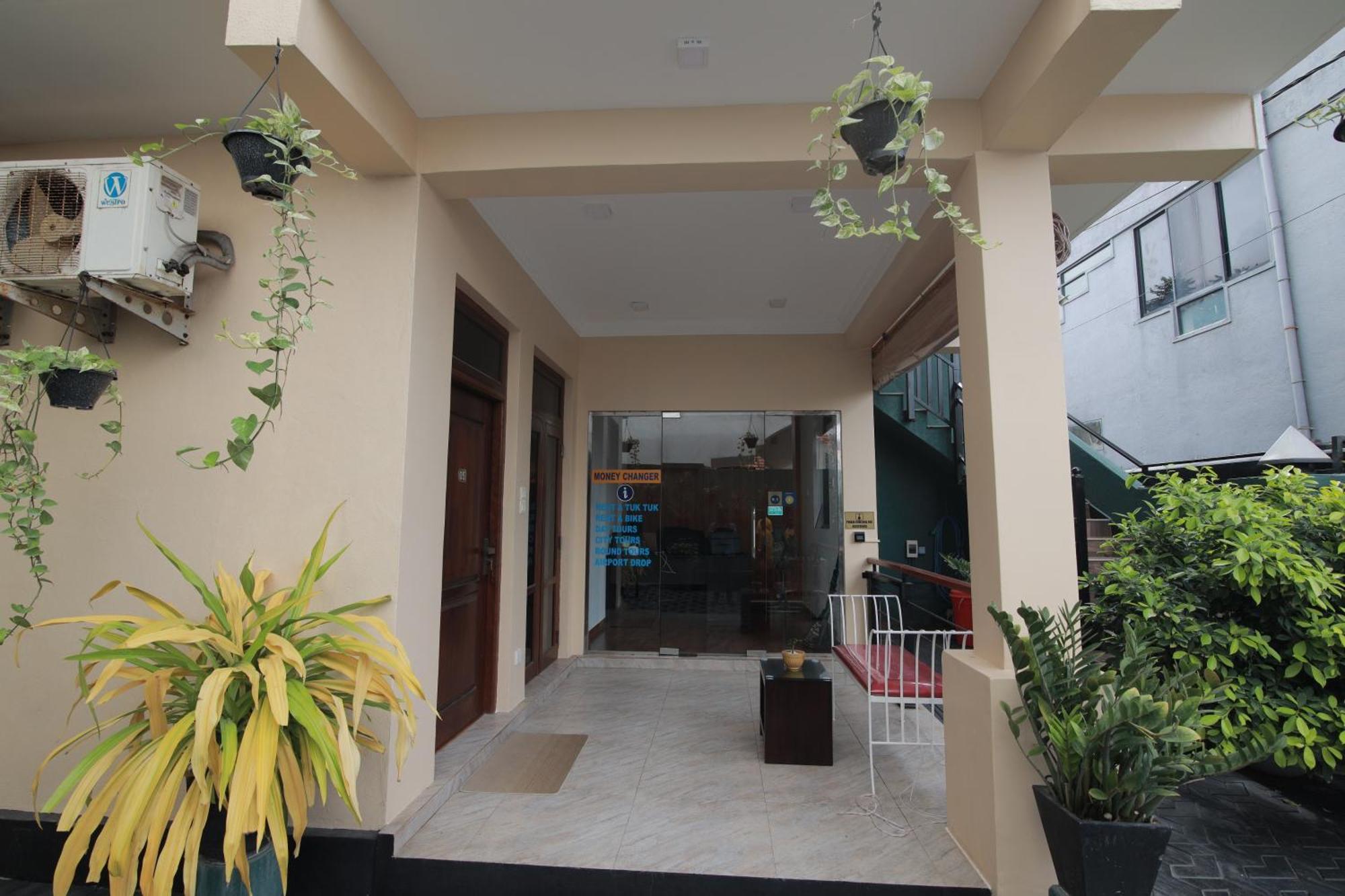 Guest house D Negombo